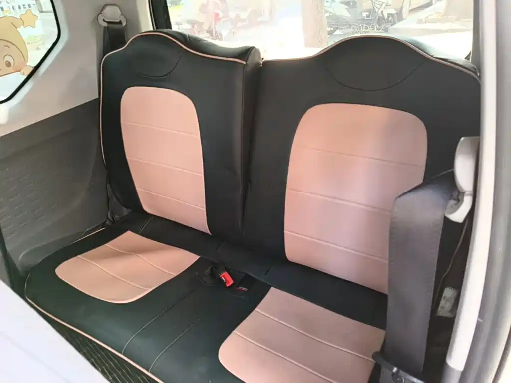Wuling MINIEV — миниатюра 17