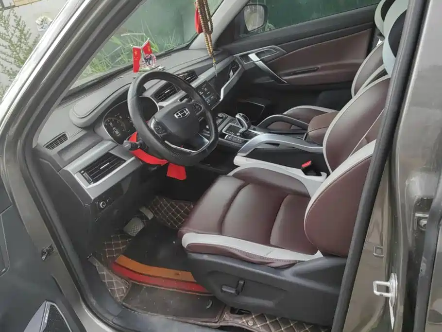 Geely Boyue — миниатюра 9