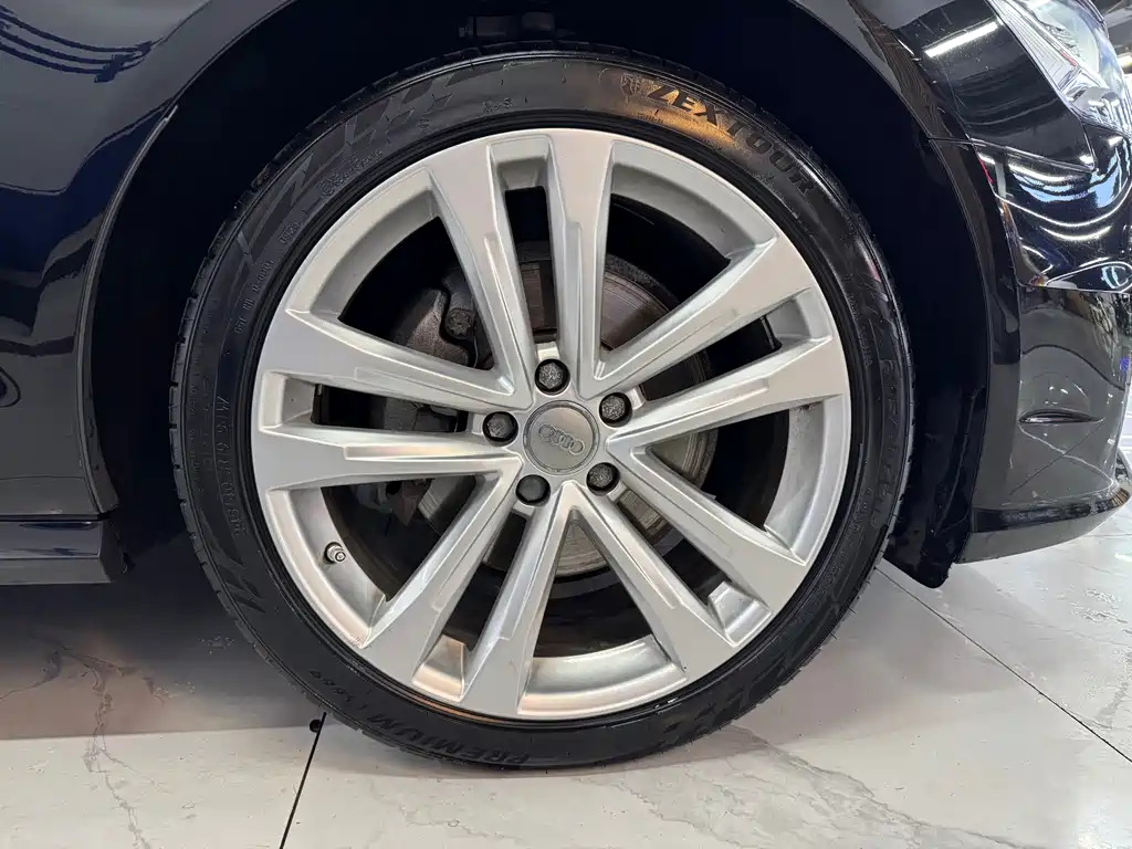 Audi A6L — миниатюра 13