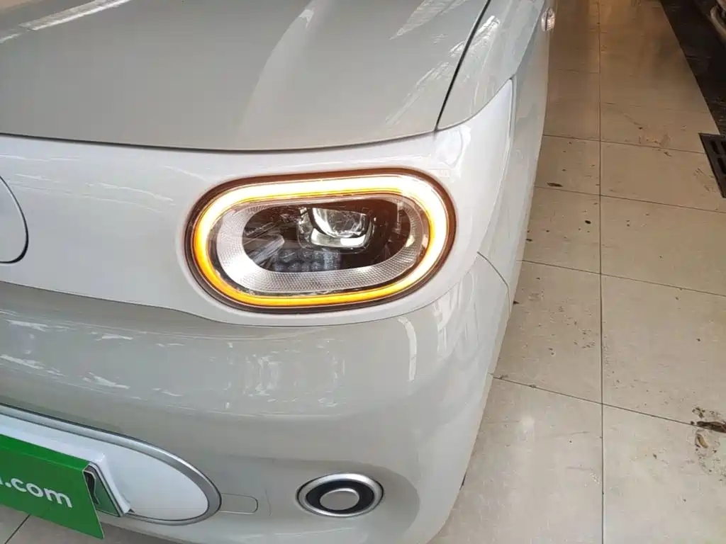 Wuling MINIEV — миниатюра 24