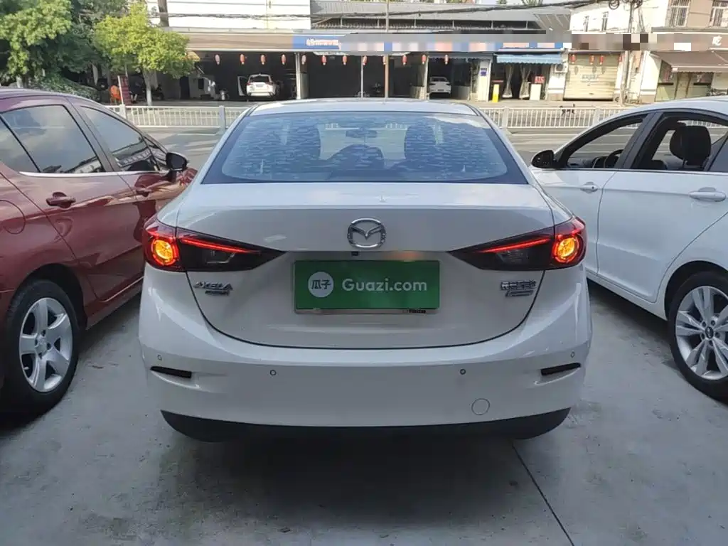 Mazda 3 Axela — миниатюра 6