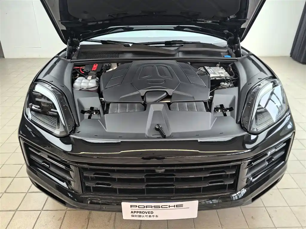 Porsche Cayenne — миниатюра 25