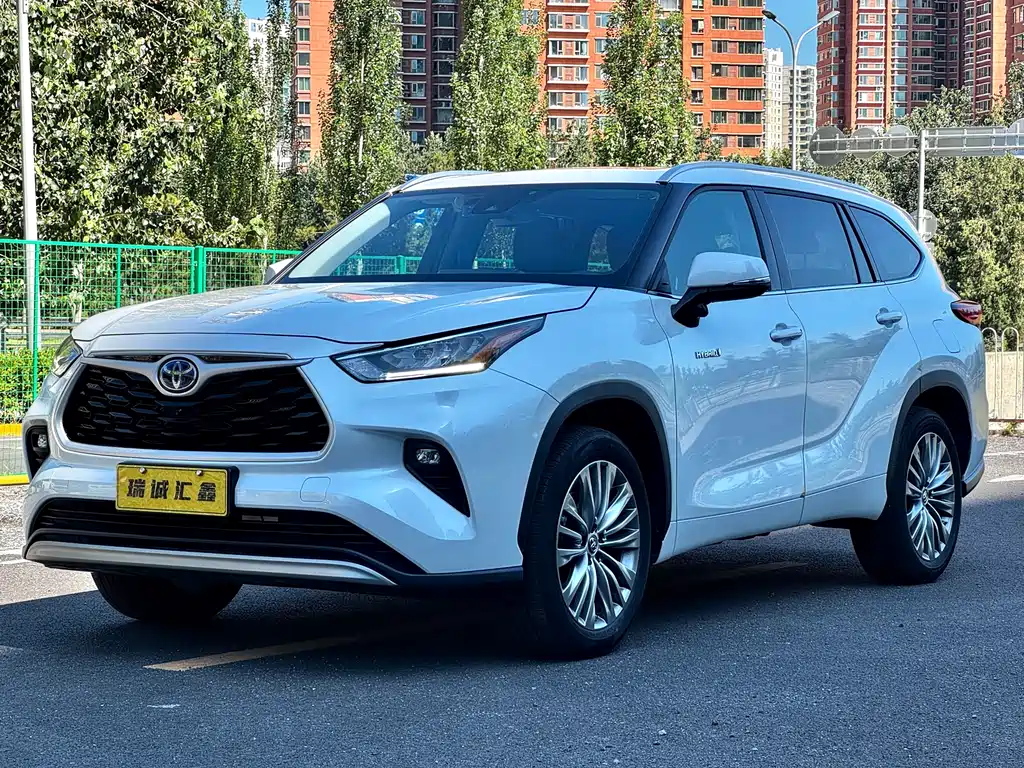 Toyota Highlander 2024
