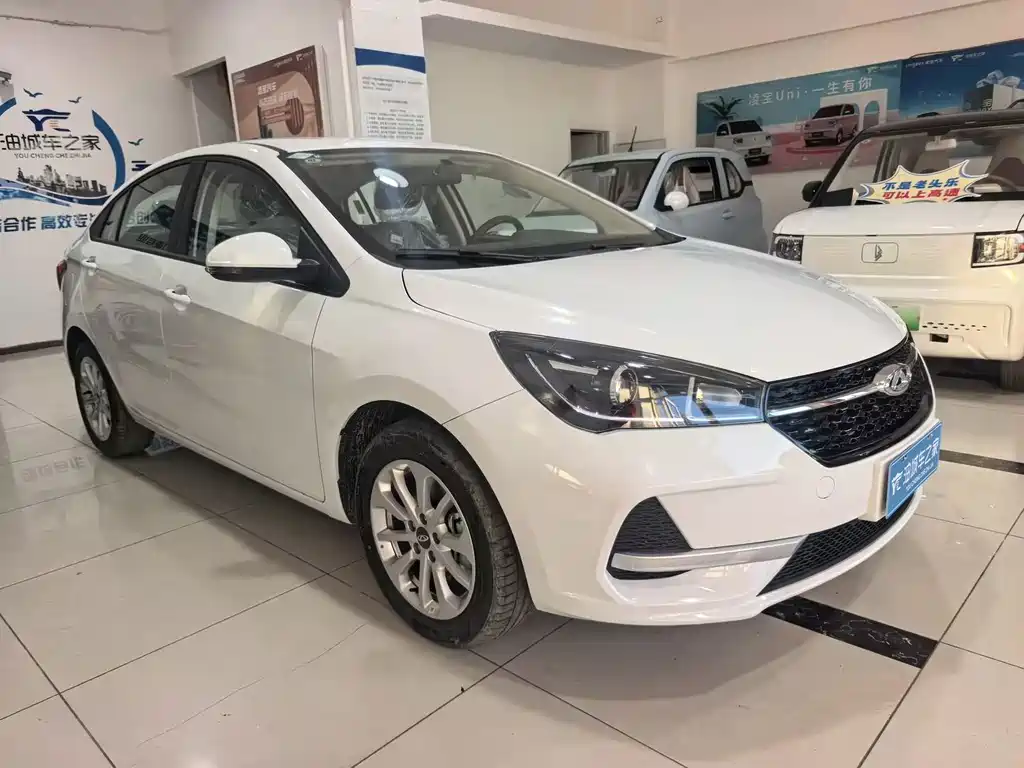 Chery Arrizo 5 — миниатюра 3