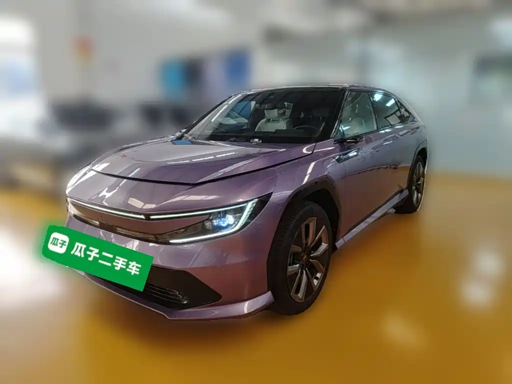 Honda Hiroyo Honda P7