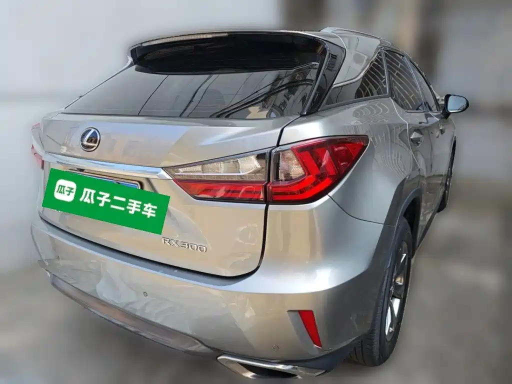 Lexus RX — миниатюра 4