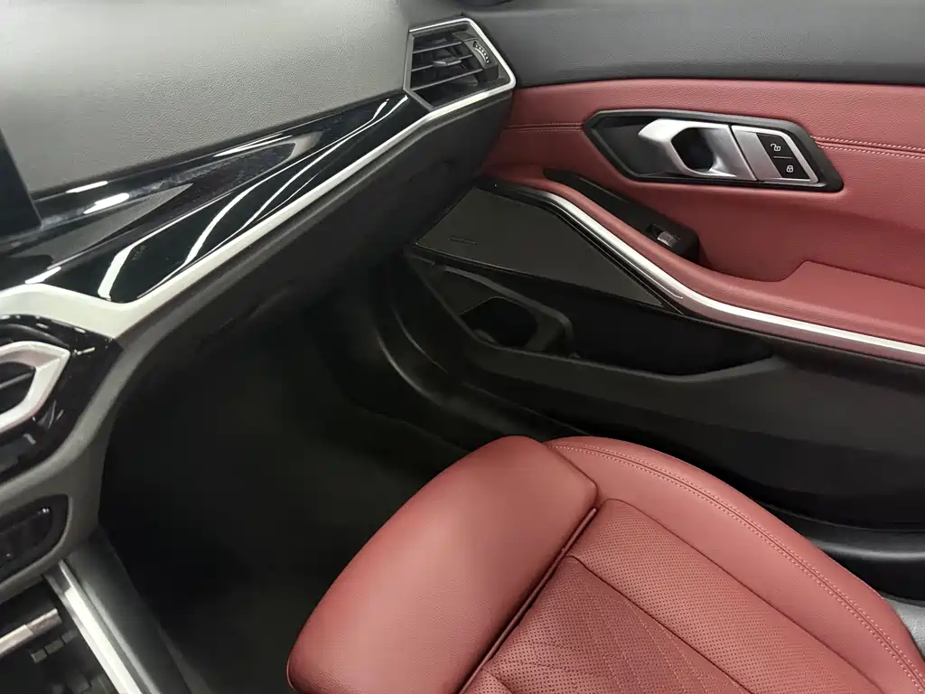 BMW 3 Series — миниатюра 9