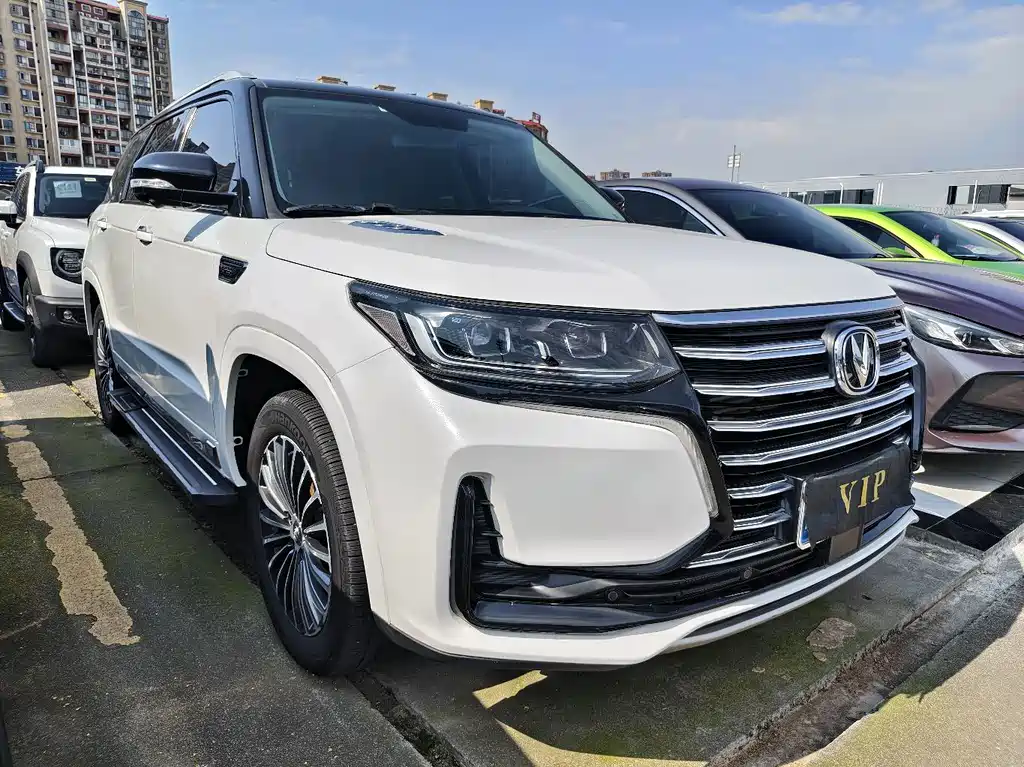 Changan CS95 — миниатюра 3