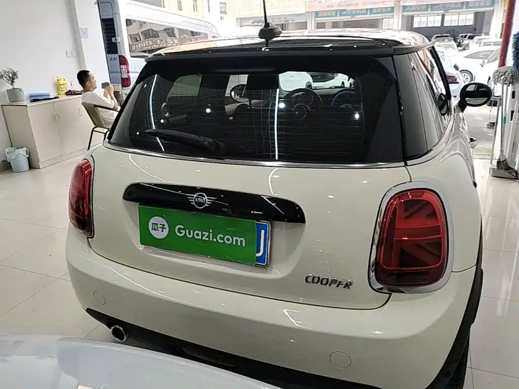 MINI Mini — миниатюра 6