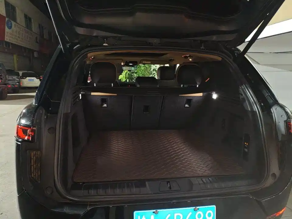 Land Rover Sport — миниатюра 5