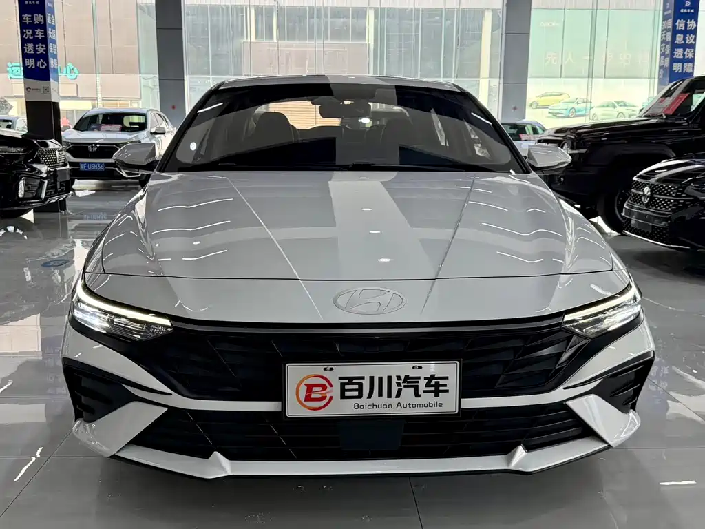 Hyundai Elantra — миниатюра 2