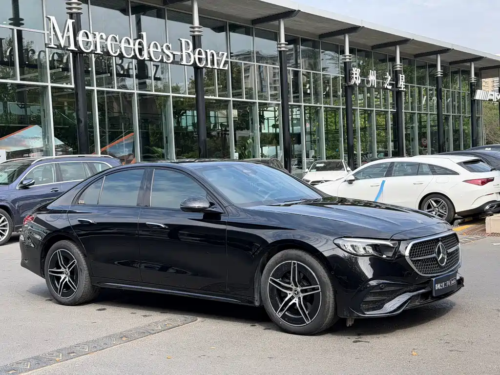 Mercedes-Benz E-Class (Import) — миниатюра 5