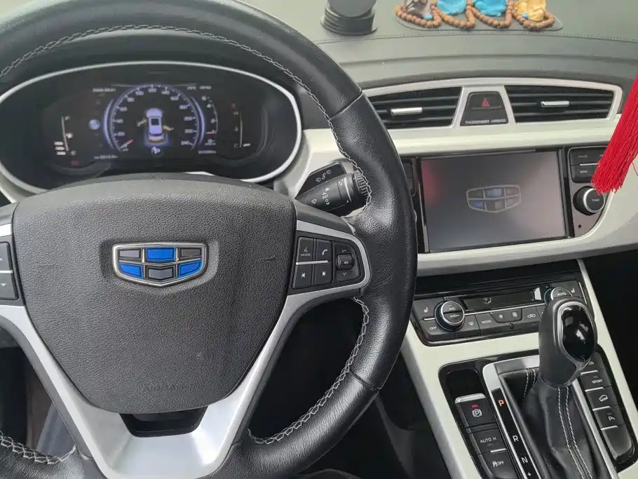 Geely Boyue — миниатюра 12