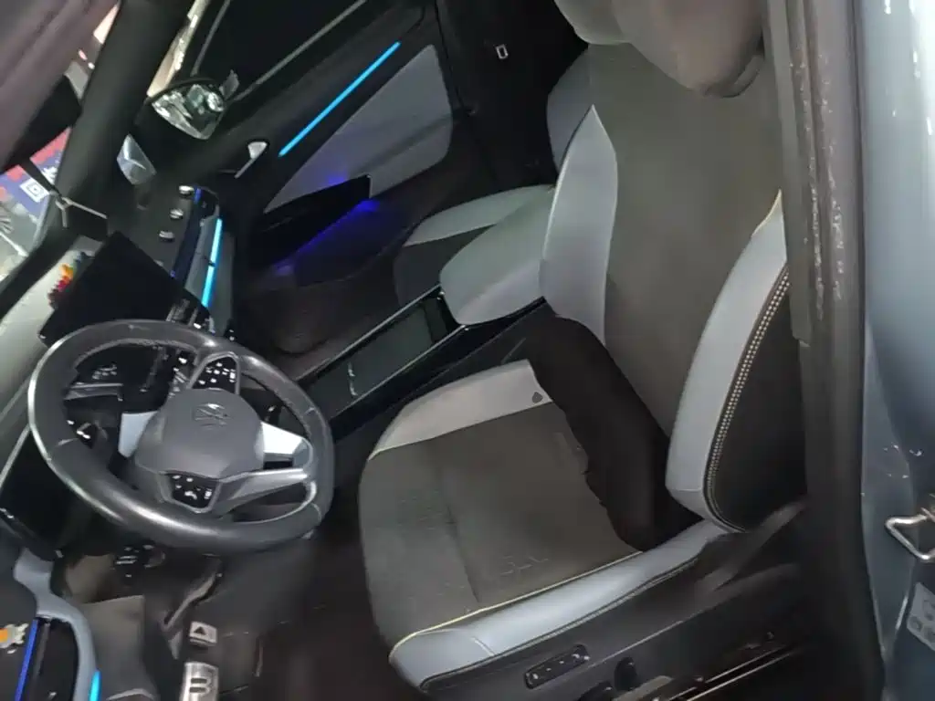 Volkswagen ID.4 X — миниатюра 15