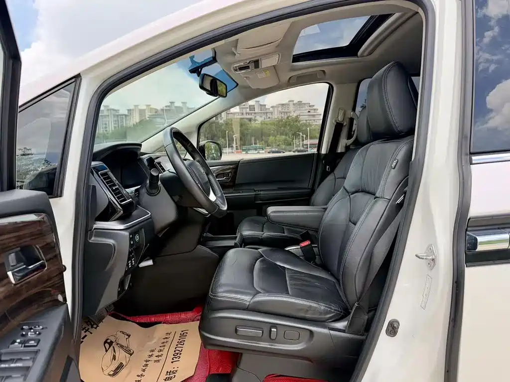 Honda Elysion — миниатюра 11