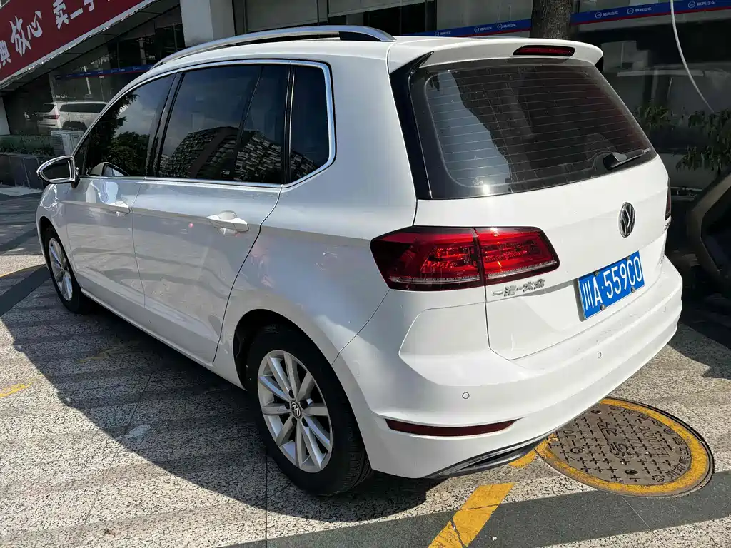 Volkswagen Golf Sportsvan — миниатюра 5