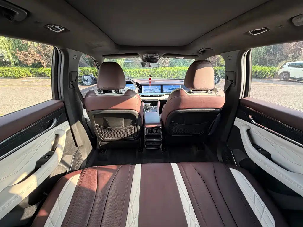 Geely Xingyue L — миниатюра 7