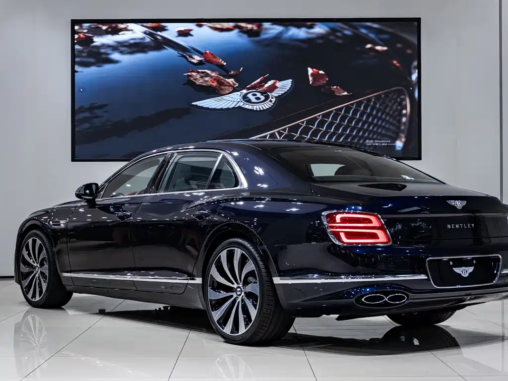 Bentley Flying Spur — миниатюра 5
