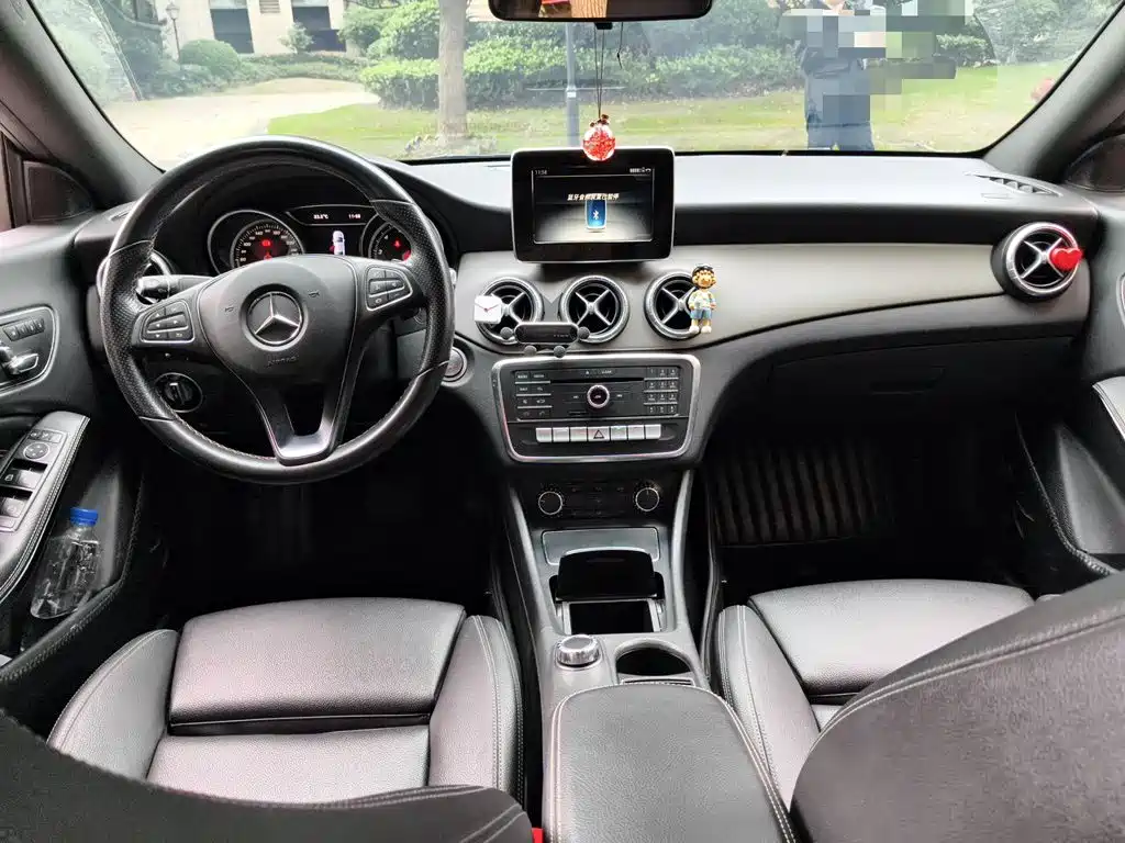 Mercedes-Benz CLA (Import) — миниатюра 13