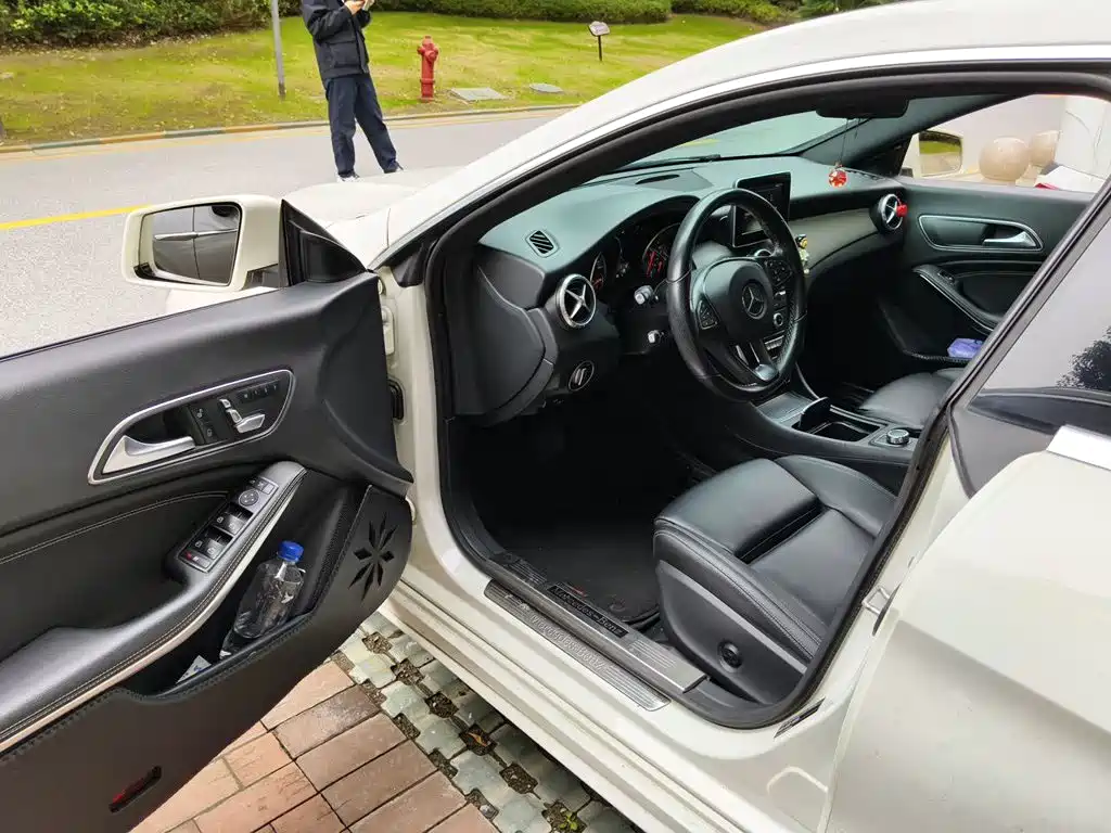 Mercedes-Benz CLA (Import) — миниатюра 14