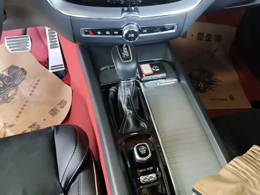 Volvo XC60 — миниатюра 14