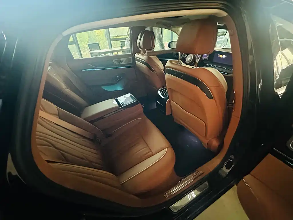 Hongqi Hongqi H9 — миниатюра 9