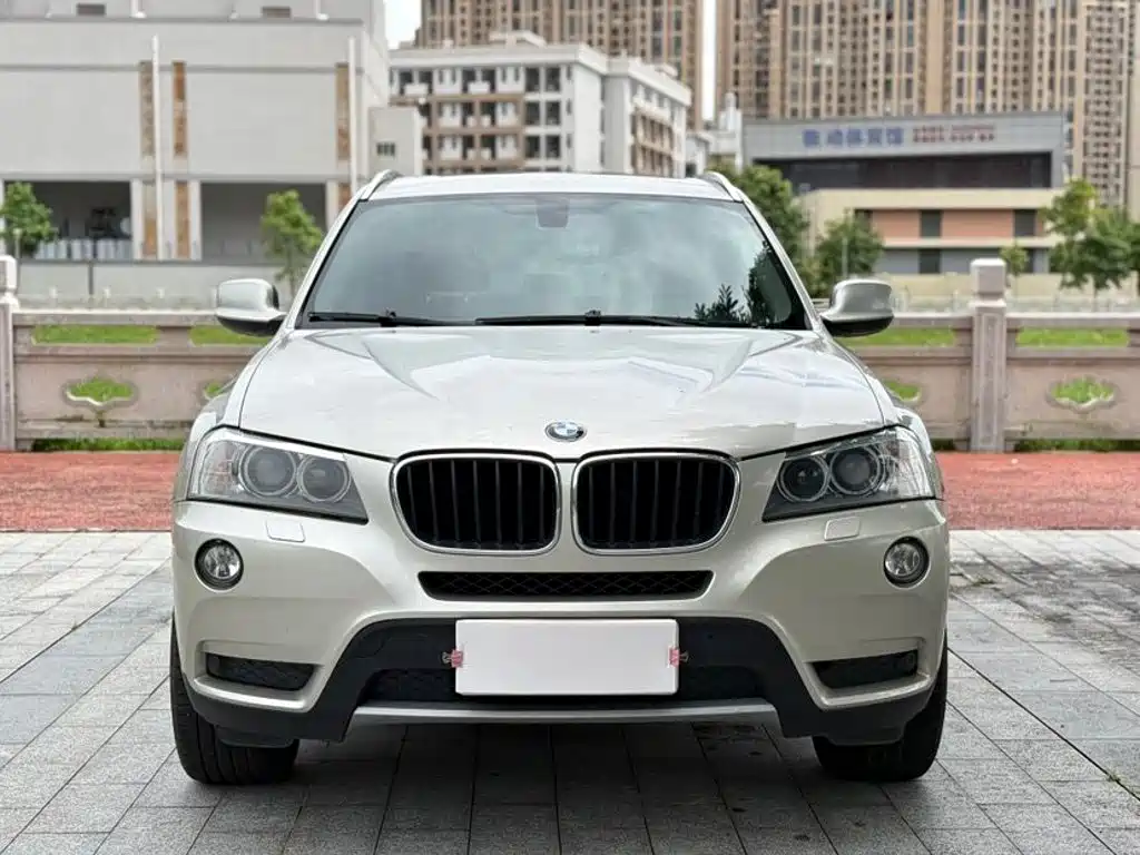 BMW X3 (Import) — миниатюра 2