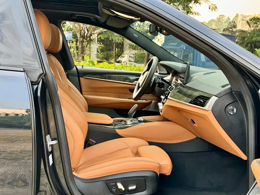 BMW 6 Series GT — миниатюра 10