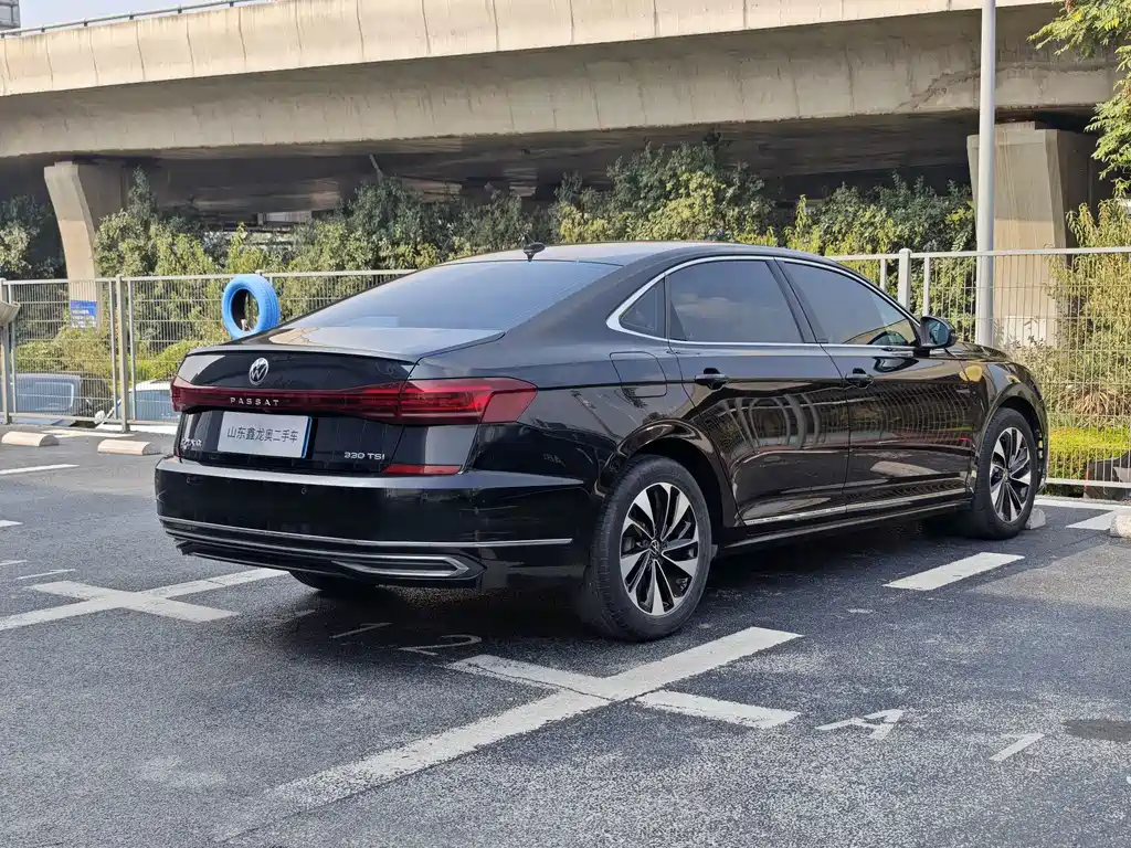 Volkswagen Passat — миниатюра 7