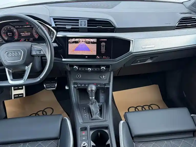 Audi Q3 — миниатюра 9