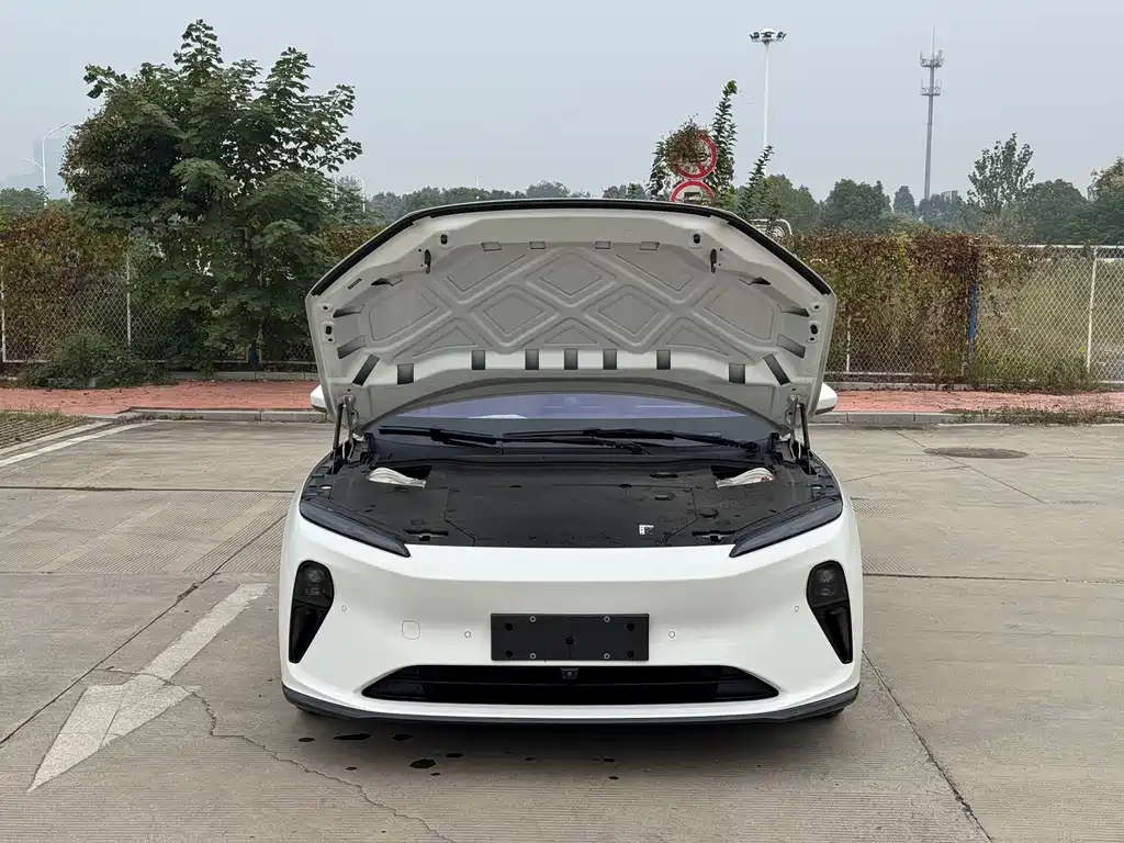 NIO ET5 — миниатюра 8