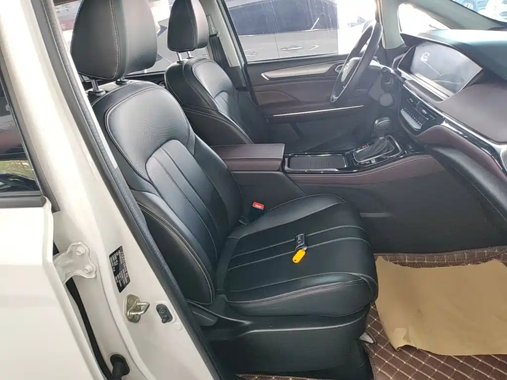 GAC Motor Trumpchi M6 — миниатюра 25