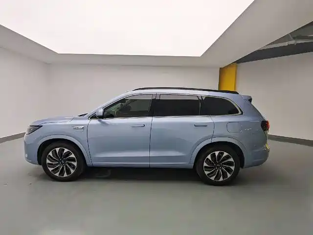 AITO ASK THE WORLD M7