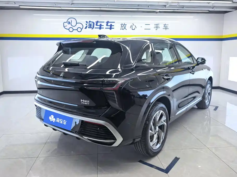 Hongqi Hongqi HS3 PHEV — миниатюра 3