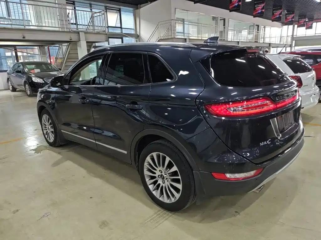 Lincoln MKC — миниатюра 5