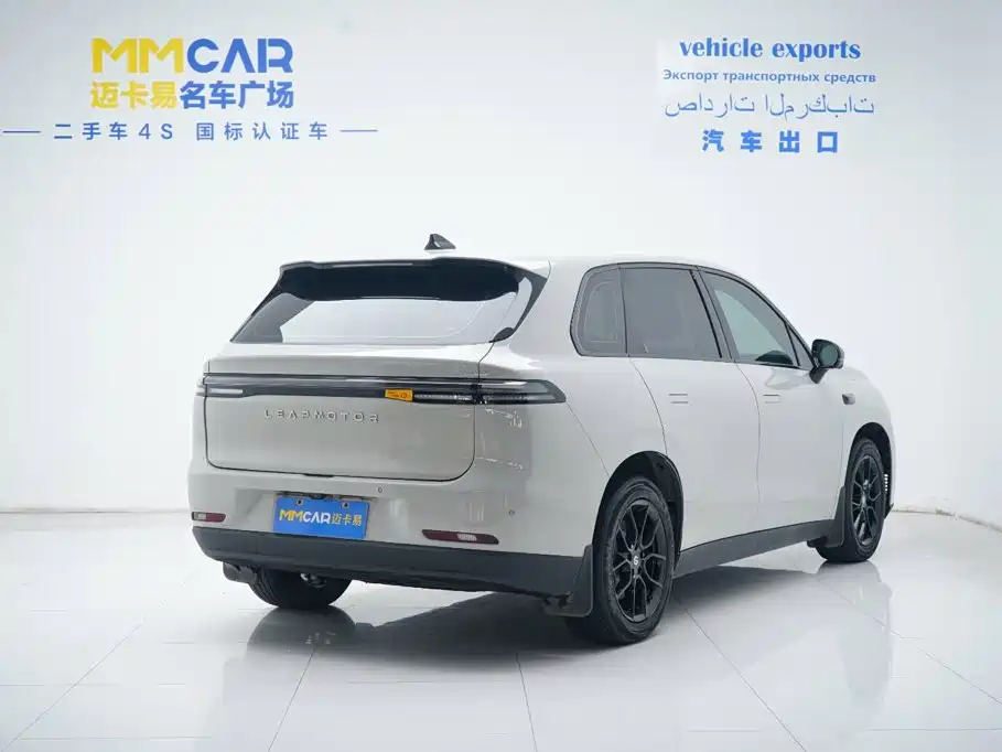 Leapmotor Leapmotor C10 — миниатюра 3