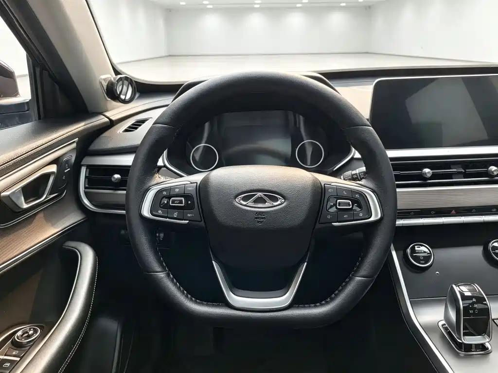 Chery Tiggo 8 — миниатюра 7