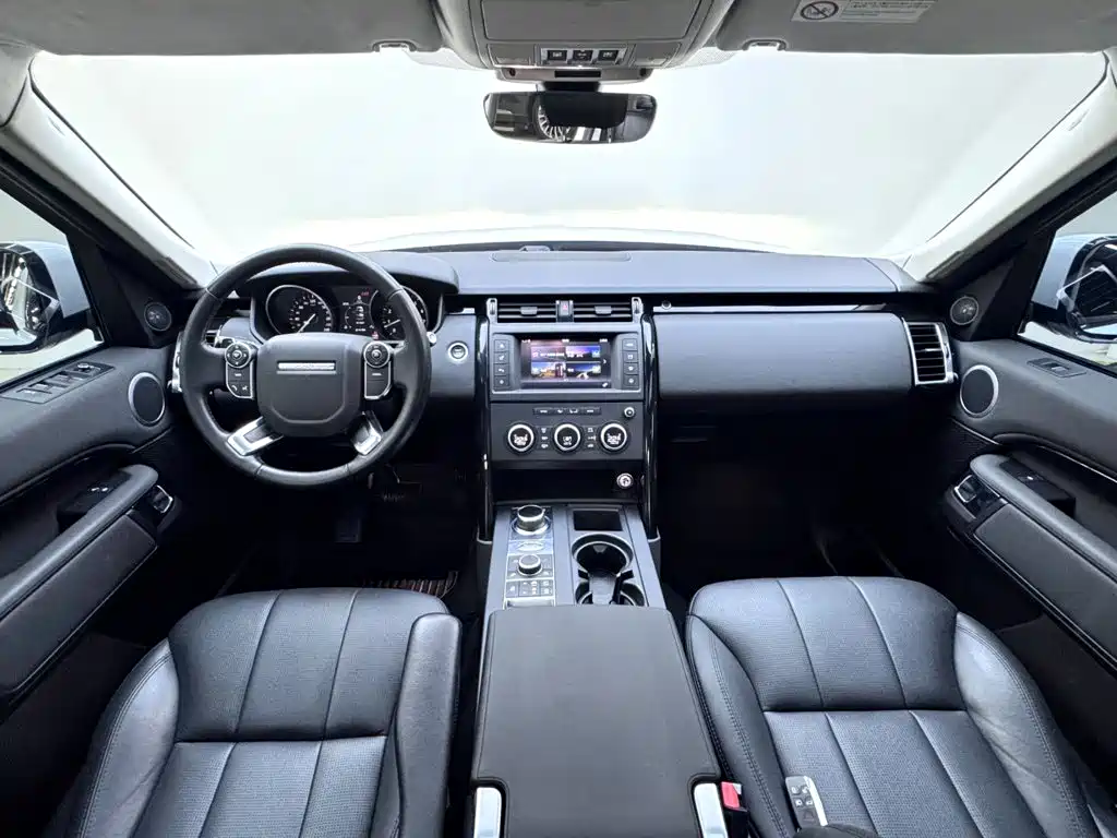 Land Rover Discovery — миниатюра 10