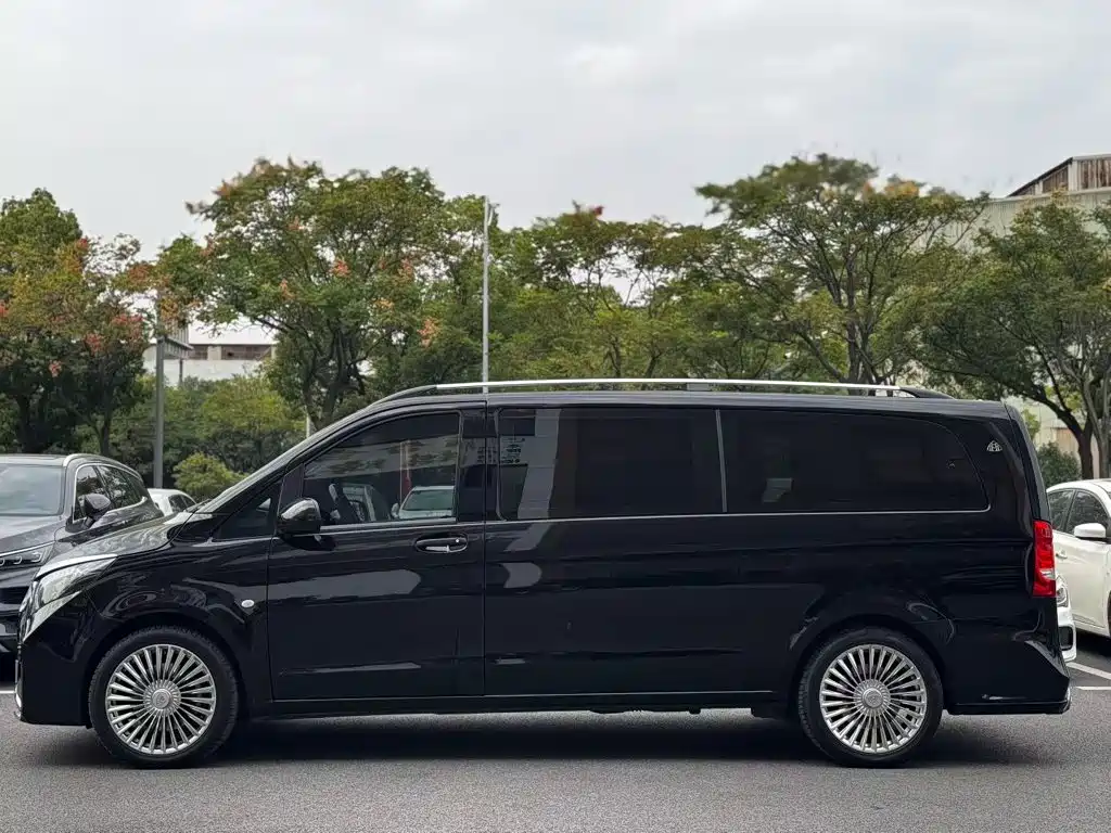 Mercedes-Benz Vito — миниатюра 4