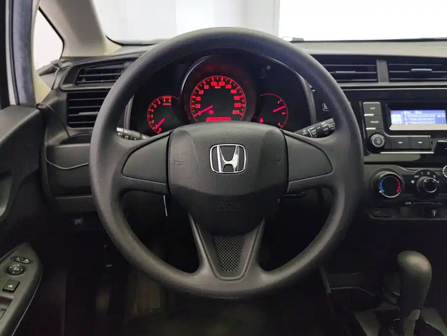 Honda Fit — миниатюра 15