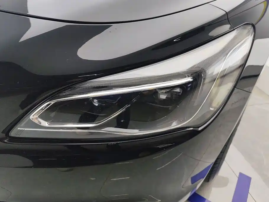 Buick LaCrosse — миниатюра 5