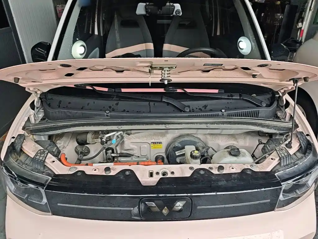 Wuling MINIEV — миниатюра 20