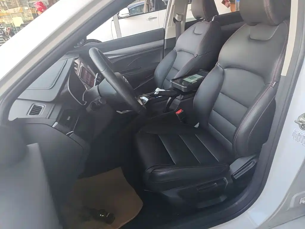 Geely Binrui — миниатюра 15