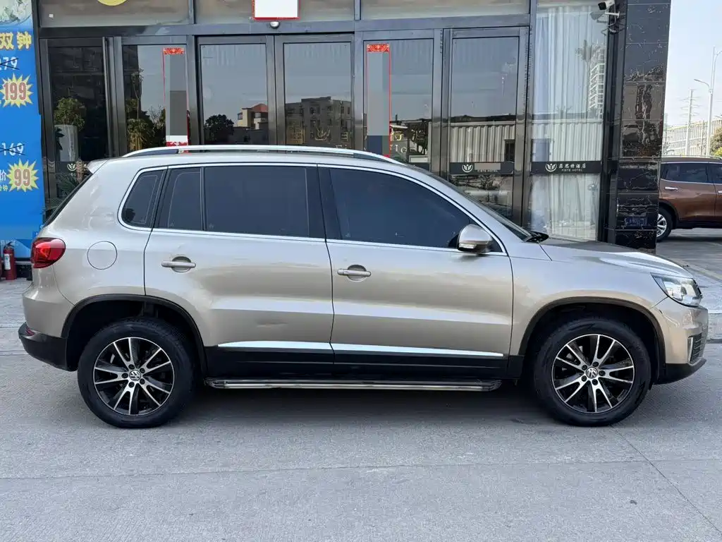 Volkswagen Tiguan — миниатюра 3
