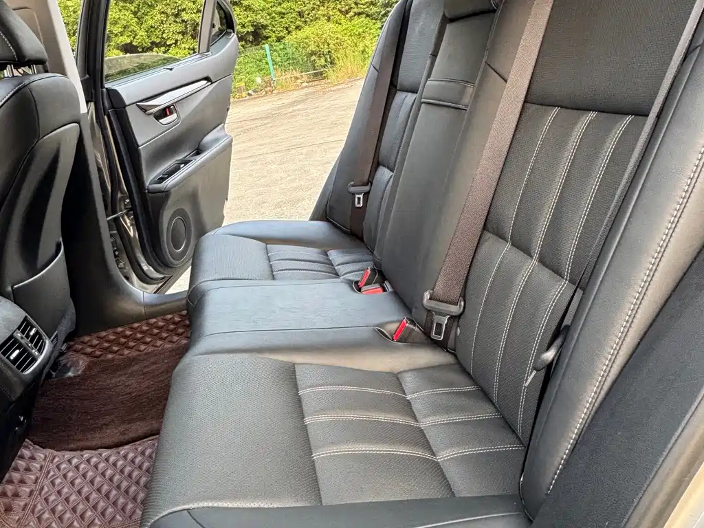 Lexus ES — миниатюра 10