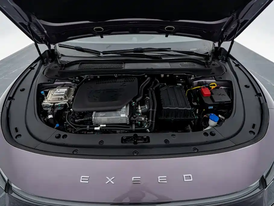 Exeed Exeed ES — миниатюра 17