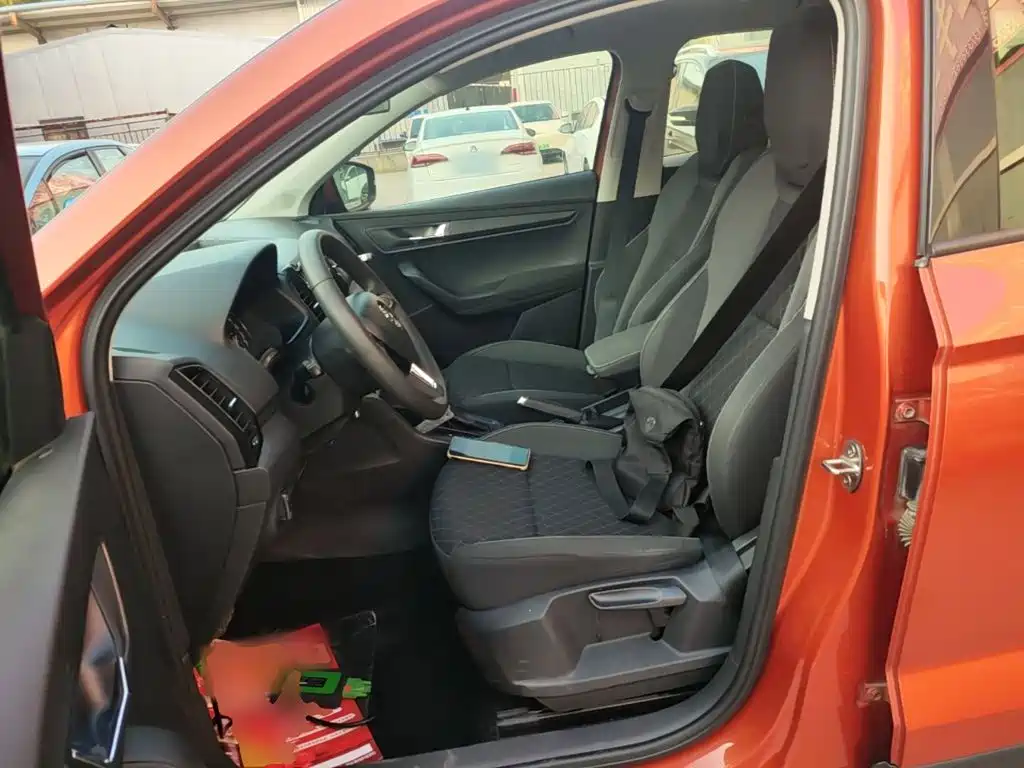 Skoda Karoq — миниатюра 15