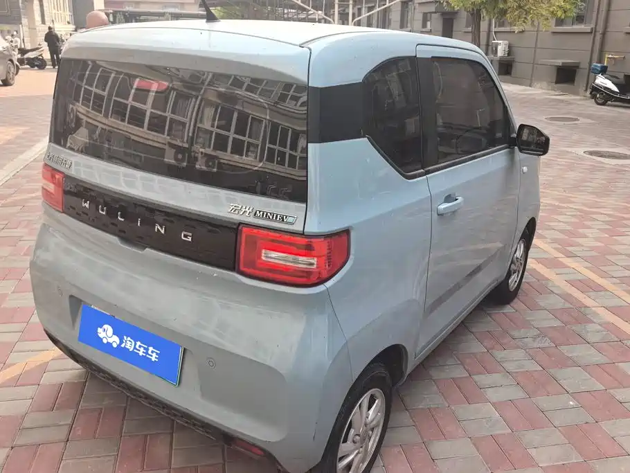 Wuling MINIEV — миниатюра 3