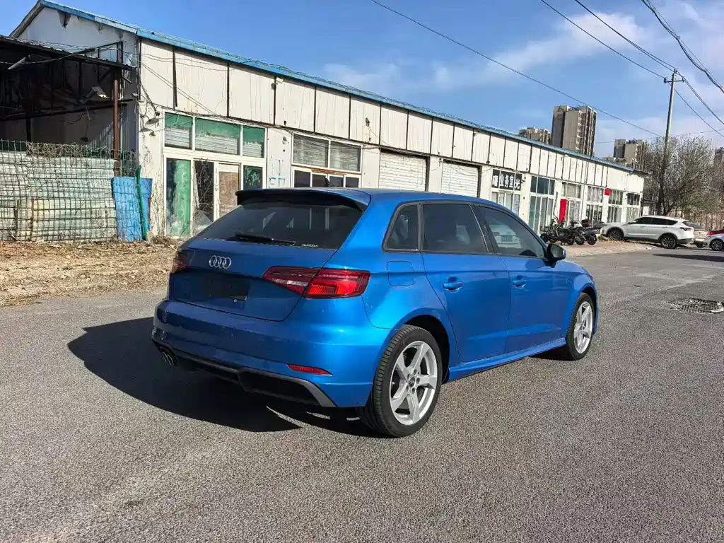 AUDI A3
