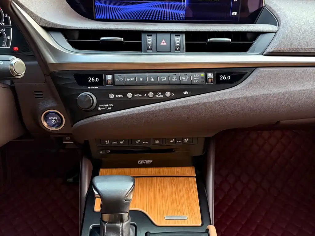 Lexus ES — фотографии объявления, Фото 19